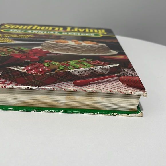 Hardcover Cookbook Southern Living 1987 Annual Recipes - Picture 12 of 12